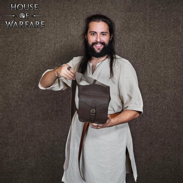 Spanish Design Late Medieval Leather Belt Pouch with Brass Buckle – Wide Panel LARP Pouch - Image 6