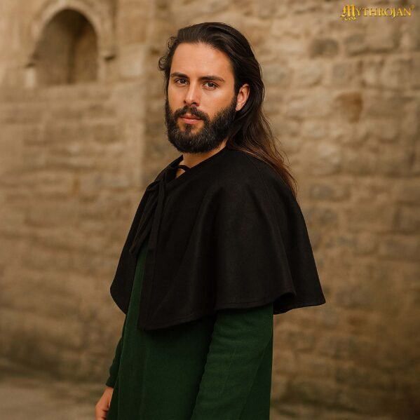 Medieval Woolen Pelerine - Image 6