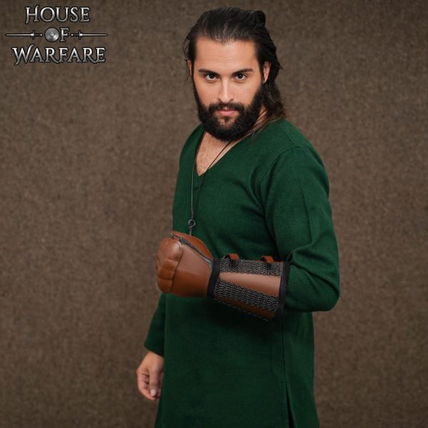 Fantasy Barbarian Chainmail Gauntlet for Single Hand - Image 2